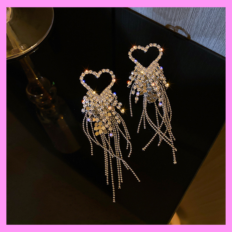 2、【choose any 3 in live】{Factory price ,huge promotion should choose  in the live}heart tessle hoop fashion gorgeous earring a