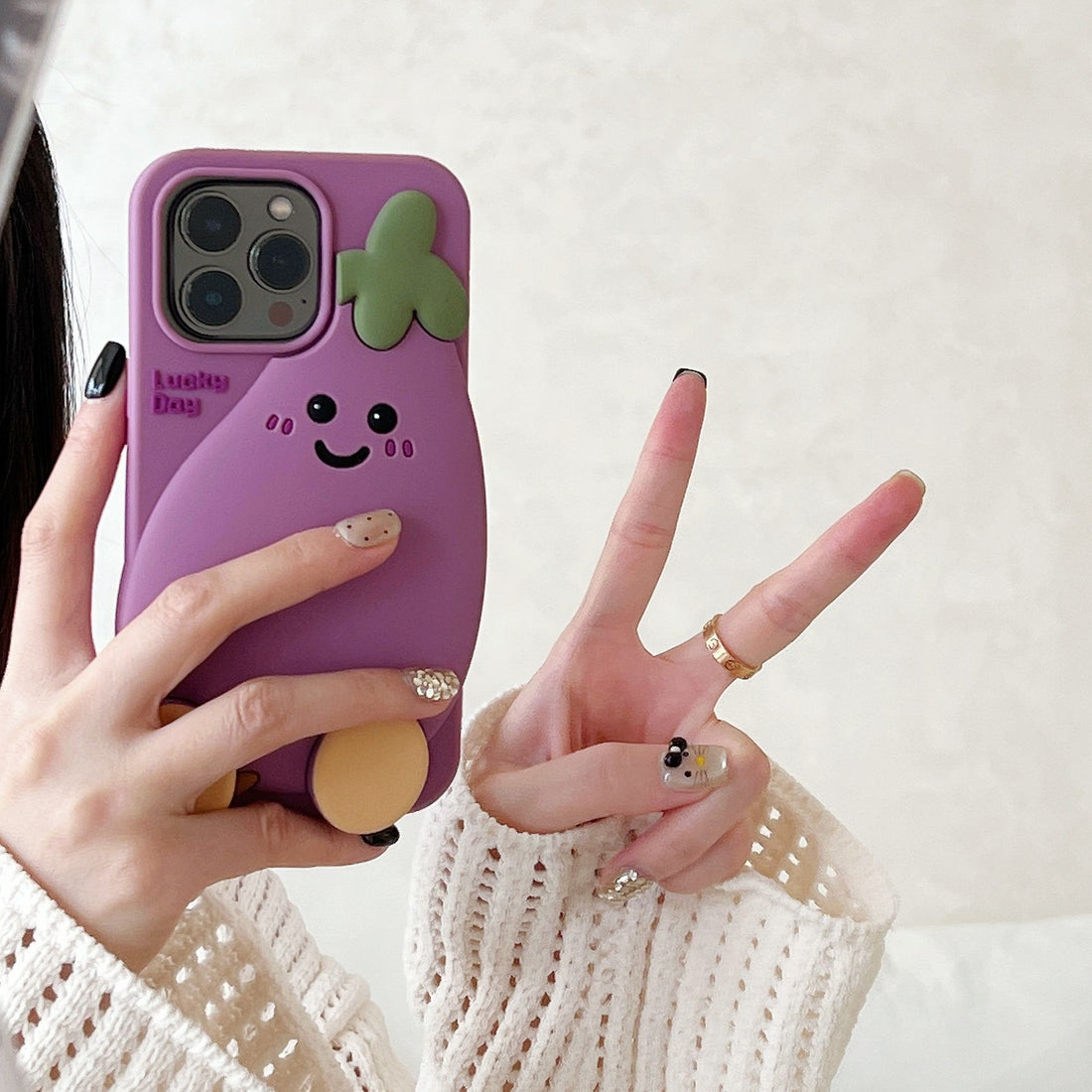 [3-6]For Apple 16promax Cute Stand Eggplant Phone Case iPhone 16/15/14/13pro fun